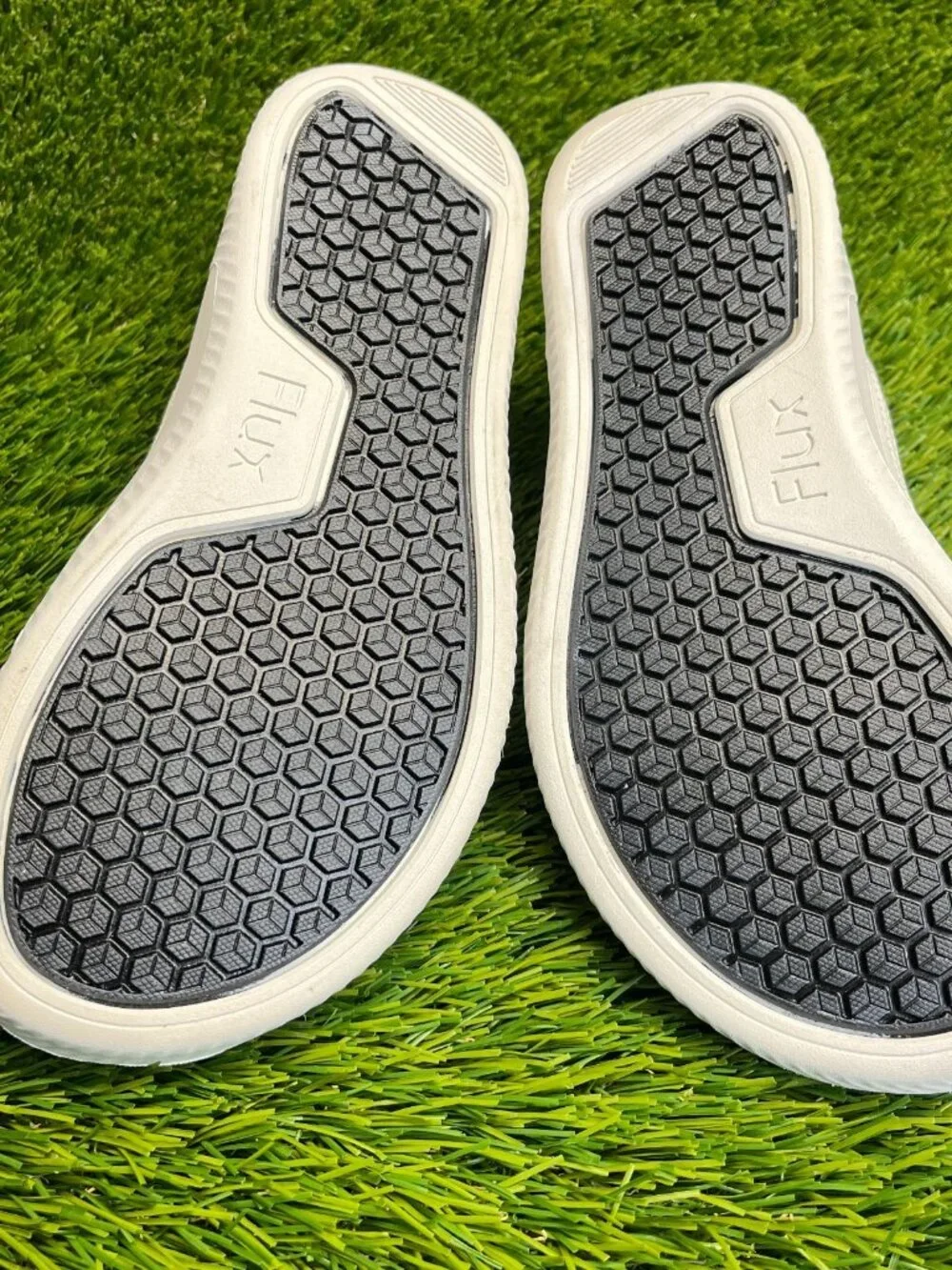 Flux Footwear Adapt Leather Trainer‎ White Womens Size 7 Athletic Shoes Sneakers